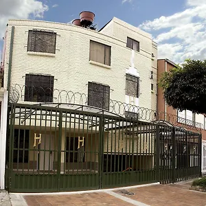 https://aparta-los-alcazares.hotels-bogota.net
