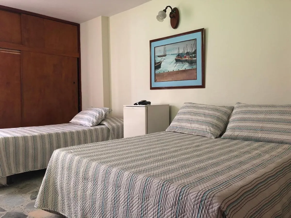 Hotel Mar Azul Inn Santa Marta